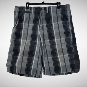 Anchor Blue Relaxed Plaid Shorts 100% Cotton Mens Size 38!